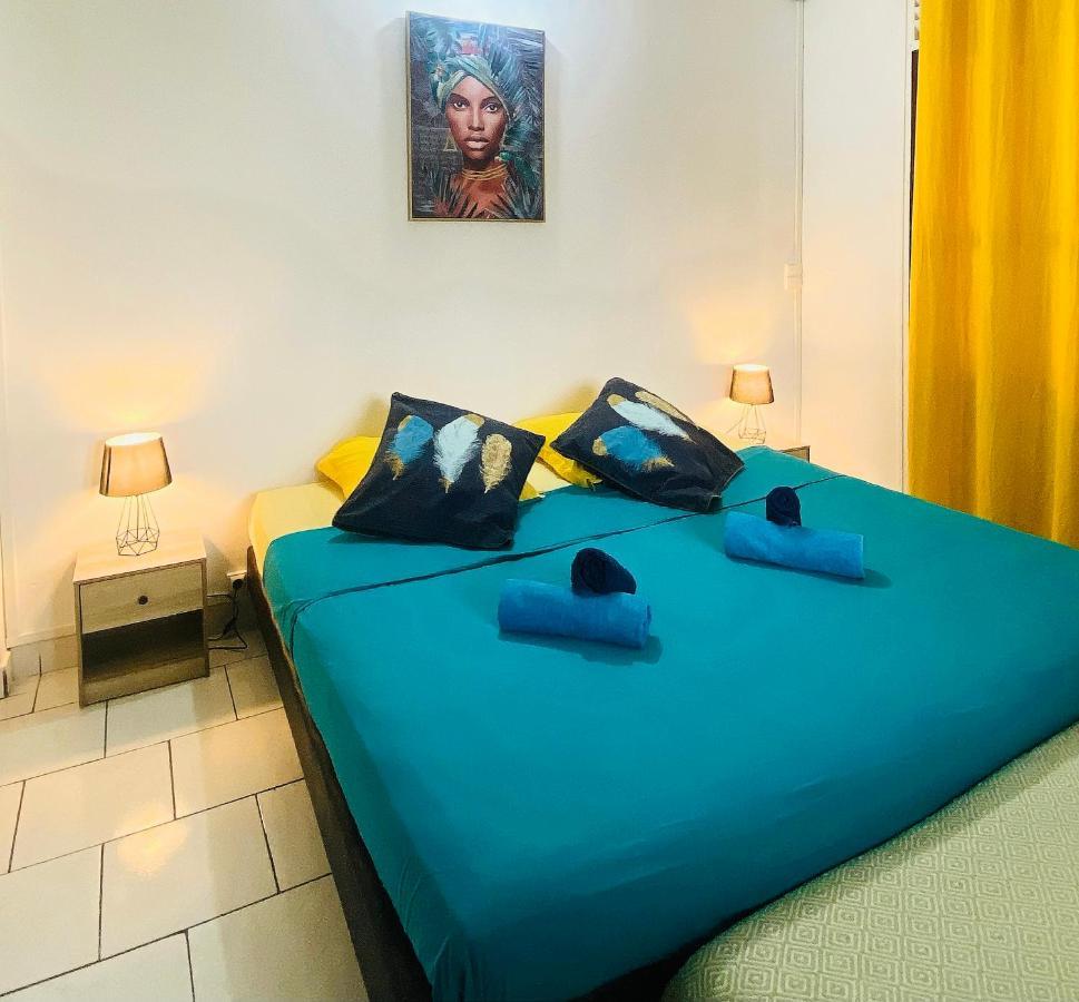 Auberge K-Wan Hostel - Proche Plages Deshaies Εξωτερικό φωτογραφία